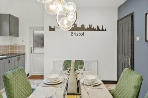 Dining area 3