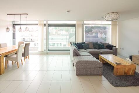 Living/Dining