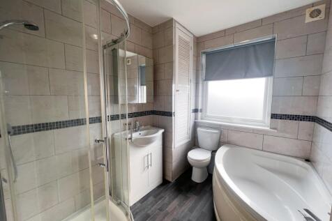 Bath 3.jpg