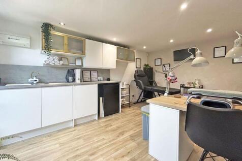 Outbuilding/ Room 3