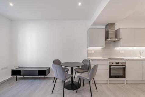88-Sinclair-Court-15