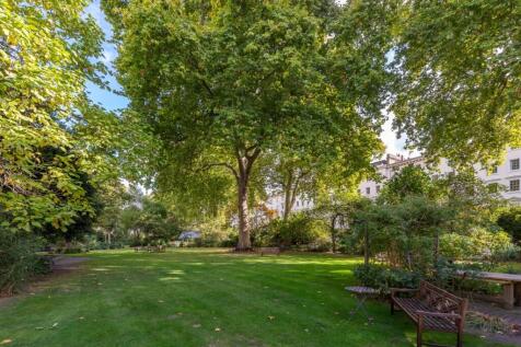 Eccleston Square ...