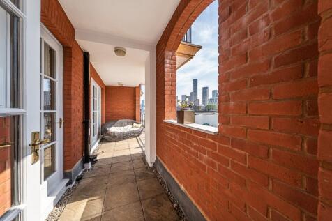 Milennium-House-1...