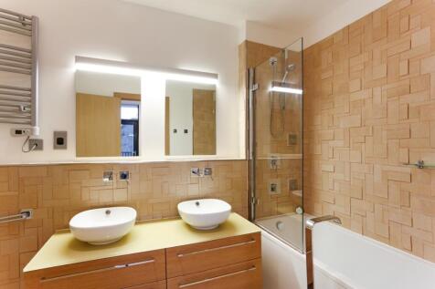 277587 ApartmentD...