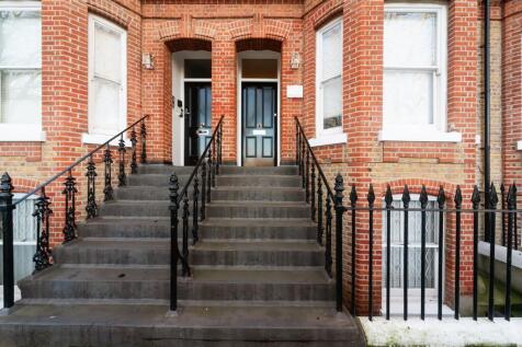 VINCENT SQUARE, 5...