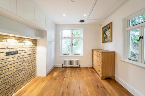 1-Penhurst-Place-3