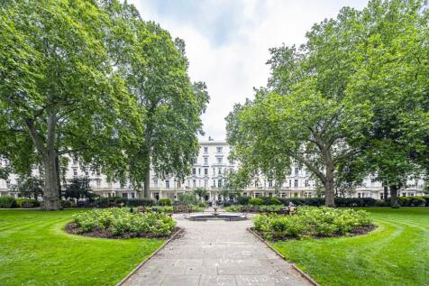 St-George&#39;s-House-1