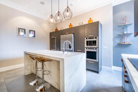 carlisle-mansions-12