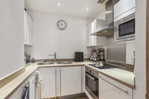 71886_715-8-Dean-...