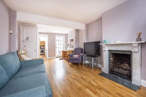 lancaster-cottage...