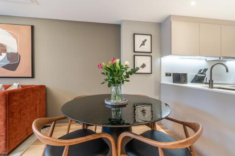 4C-Phoenix-House-...