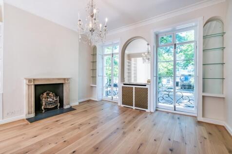 1st Floor Reception