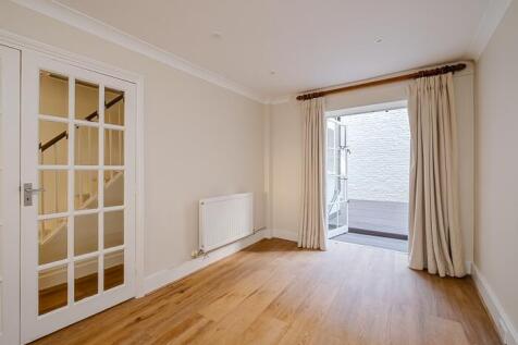 Dining Room- Bedr...