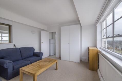 Studio Room