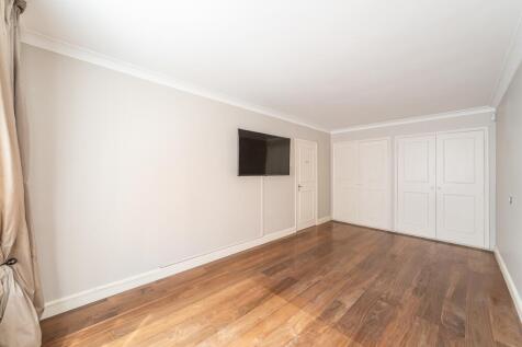 1-2-Bristol-House...