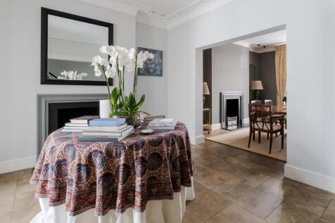 14-Eaton-Terrace-001