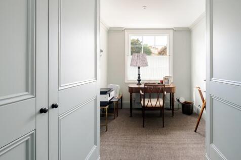 14-Eaton-Terrace-048