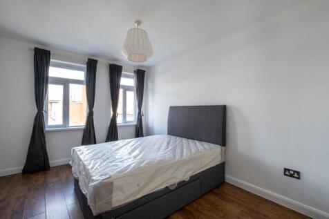 1-362-Clapham-Road-5