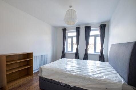 1-362-Clapham-Road-6