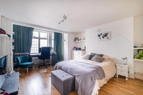 301b-clapham-road...
