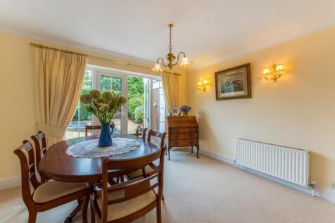 Fir Tree Close