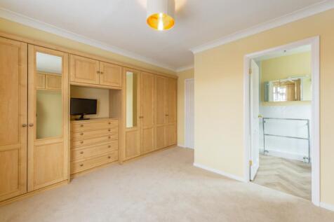 Fir Tree Close