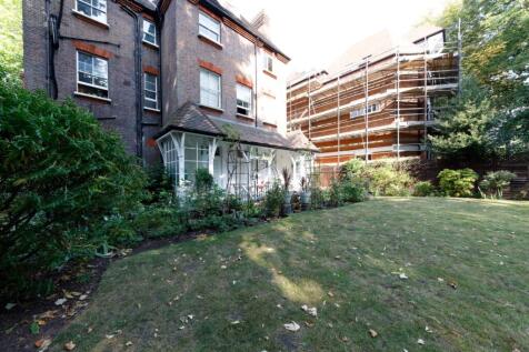 54-Fitzjohns-Aven...