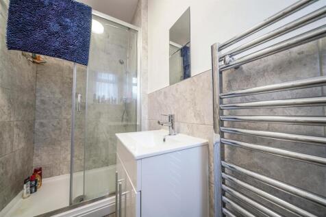 Shower.jpg