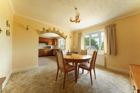 Diningroom.png