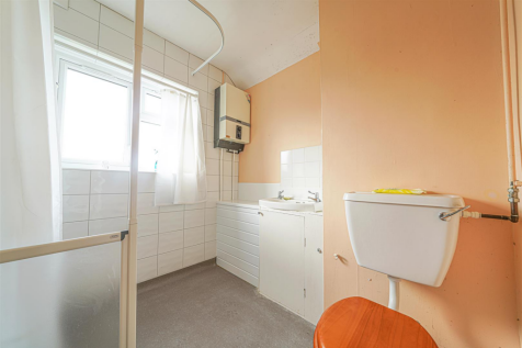 Bathroom Liverpool.png