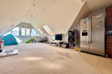 Flat 5 14 Fernhill Lounge.jpg