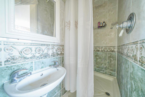 Showerroom New.png