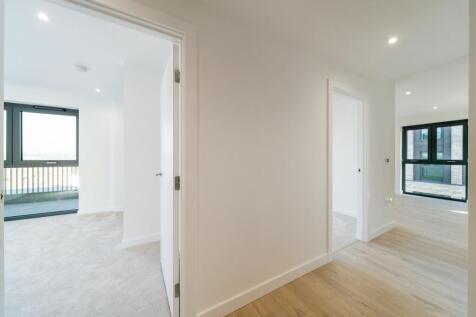 Darter Apartments