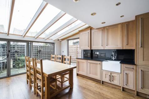 Englefield Road