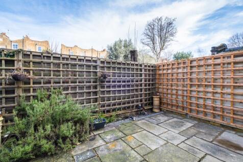 Englefield Road