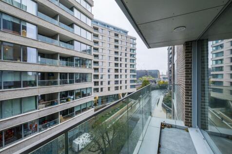 Regents Wharf