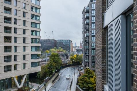 Regents Wharf