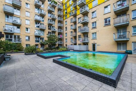 Carronade Court
