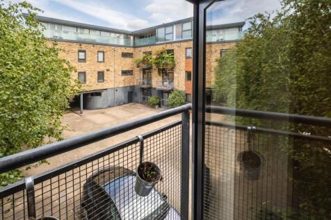 Rufford Mews