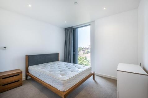 Regents Wharf