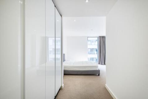 Regents Wharf