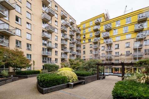 Carronade Court 