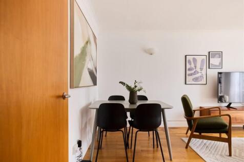 fcfcfe0f-e820-40-...