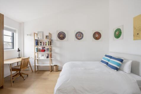 Bedroom spare