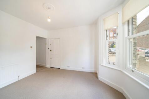 90576_8 Moylan Ro...