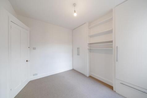 90576_8 Moylan Ro...