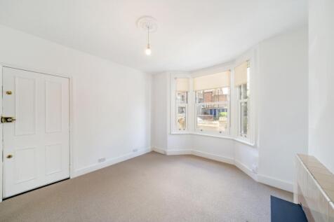 90576_8 Moylan Ro...