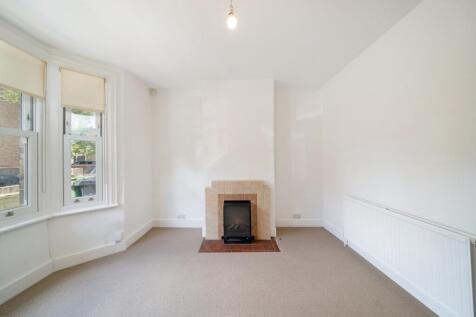 90576_8 Moylan Ro...