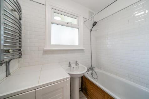 90576_8 Moylan Ro...