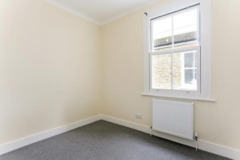 82 Tamworth Stree...